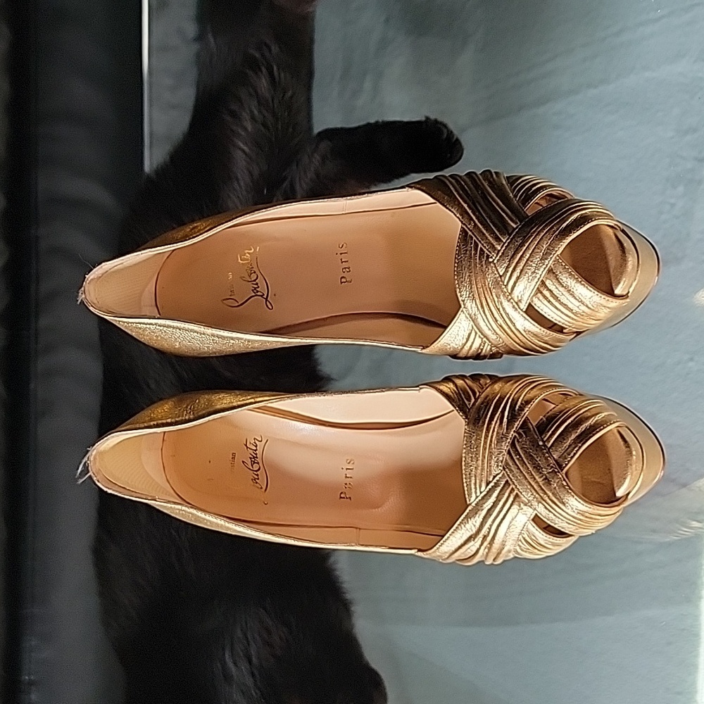 Christian Louboutin Aborina 150 Metallic Twist Platform Heels Pump